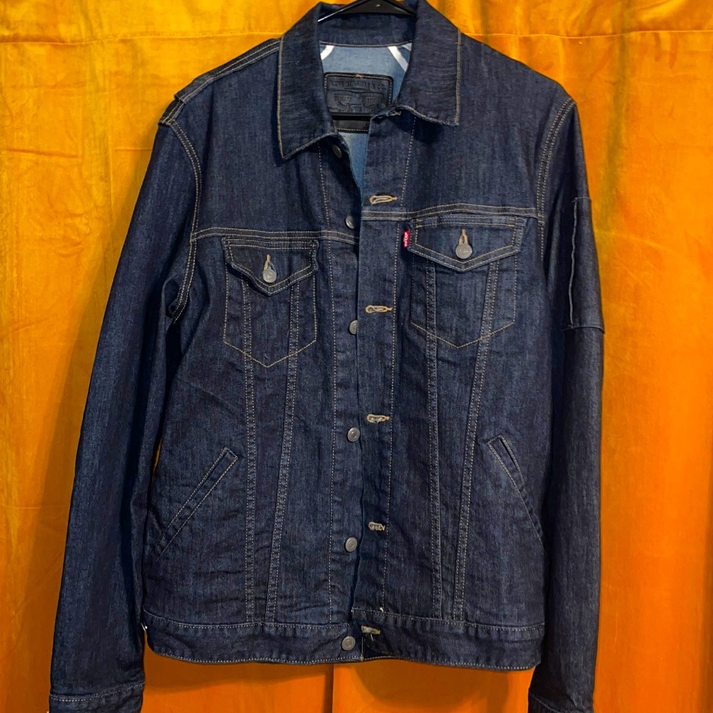 Dark Wash Levi Commuter Jean jacket
